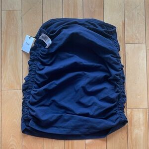 Aritzia chill Malibu navy skirt
